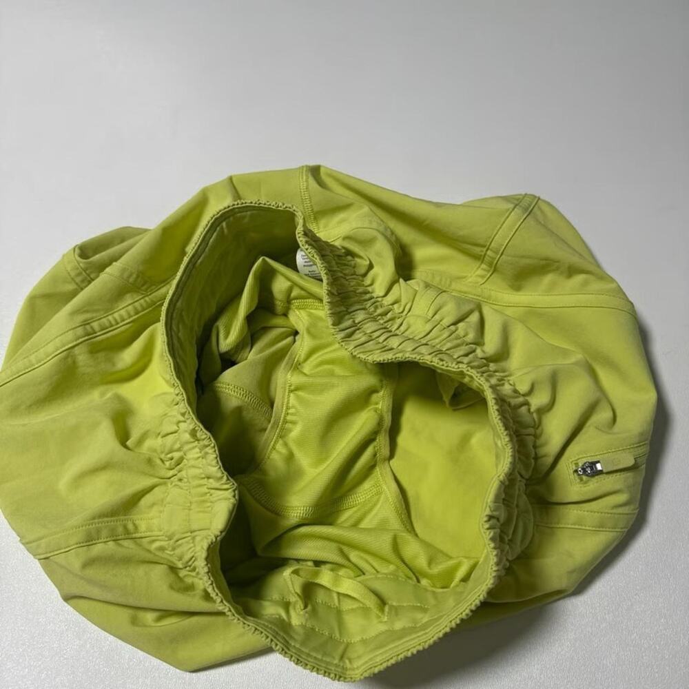 Lululemon Tracker Short 4" - Picture 6 of 7